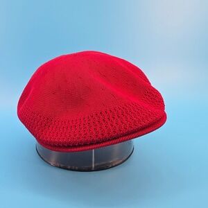 Lot of 2 Kangol Tropic 504 Ventair Flat Mens Caps Red & Cream White Size S/M